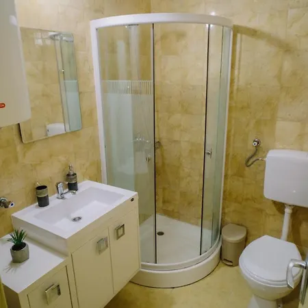 Kosuta 21 Center Duplex Apartment, Apartment Brzece